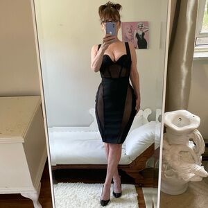 SOLID BLACK DRESS SHEER SIDES BODICE ZIPPER BACK SLIT STRETCH STRAPS FORM FIT